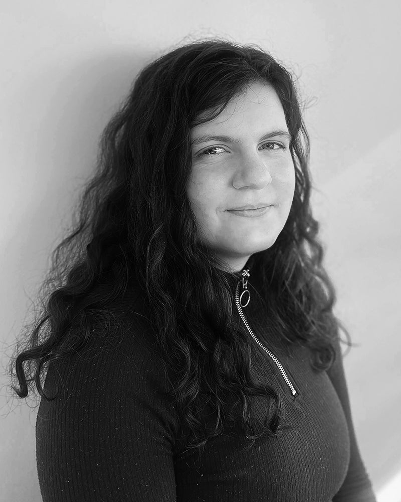 Potrait photograph of Zoe Brown