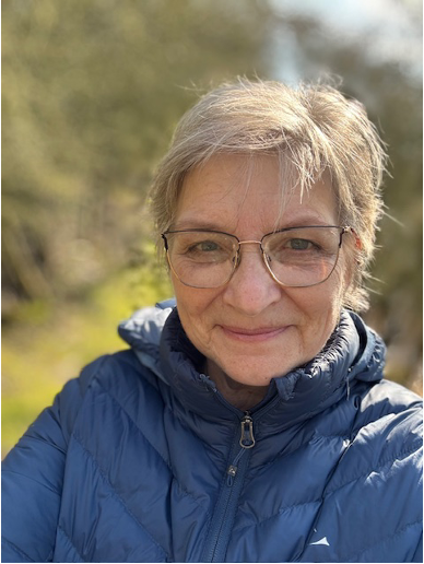Glenda Mosher headshot